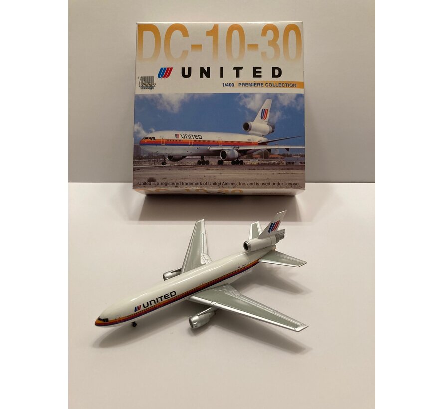 DC10-30 United N1853U 'Saul Bass' 1:400**Collection sale