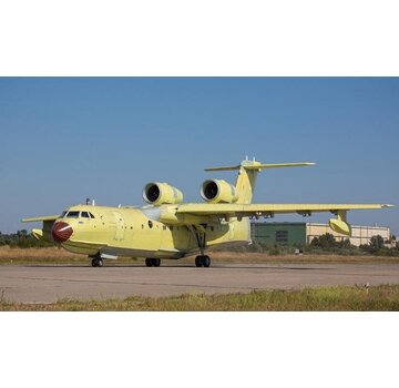 InFlight ODEWM Beriev Be200 Factory Primer 1:200 (No stand)  +NSI+ *Pre-Order