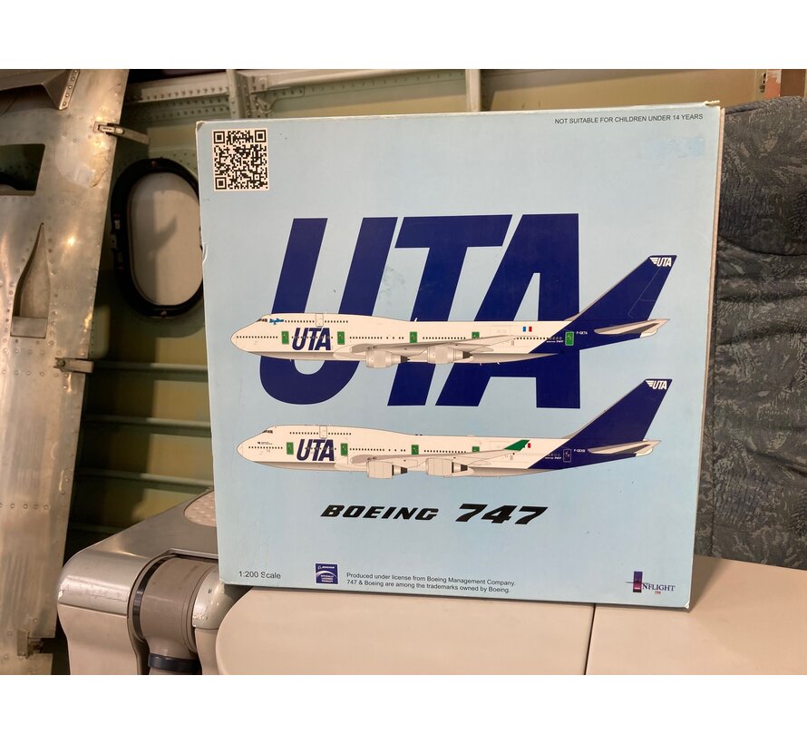 B747-400 UTA F-GEXB 1:200 with Stand **Collection sale