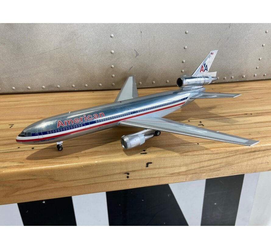 DC10-30 American N143AA polished metal 1:200**Collection sale**