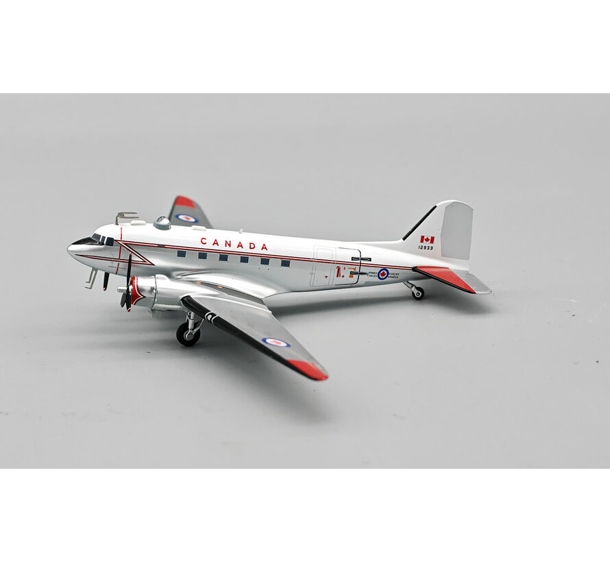 CC129 Dakota (C47 / DC3) Canadian Armed Forces (RCAF) lightning bolt livery 12933 1:200 *Pre-Order