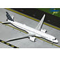 ERJ195-E2 Porter Airlines C-GKQL 903 1:200 with stand**Collection sale