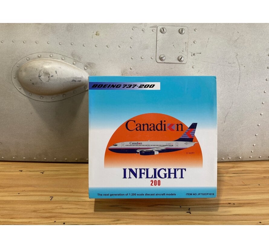 B737-200 Canadian Airlines Chevron livery C-GCPY 1:200 with stand**Collection sale**