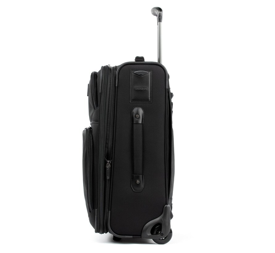 FlightCrew 5 24" Expandable Rollaboard