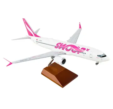 Skymarks Supreme B737 Max8 Swoop 1:100 with wood stand & gear