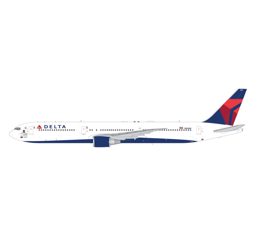 B767-400ER Delta Air Lines N842MH "Vince Dooley," **NEW MOULD!** 1:200 *Pre-Order