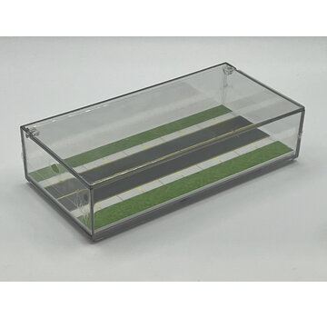 Aero Displays Acrylic Display Case with Diorama Base Straight Taxiway 1:400 8" x 4" x 2" inches