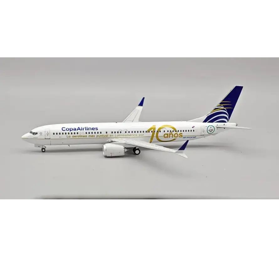 B737-9 MAX Copa Airlines 10 Anos HP-9923CMP 1:200 *New Arrival