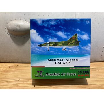 AV72 AV72 SAAB AJ37 Viggen SAF 57-7 'Red 57' 1:72**Collection sale**