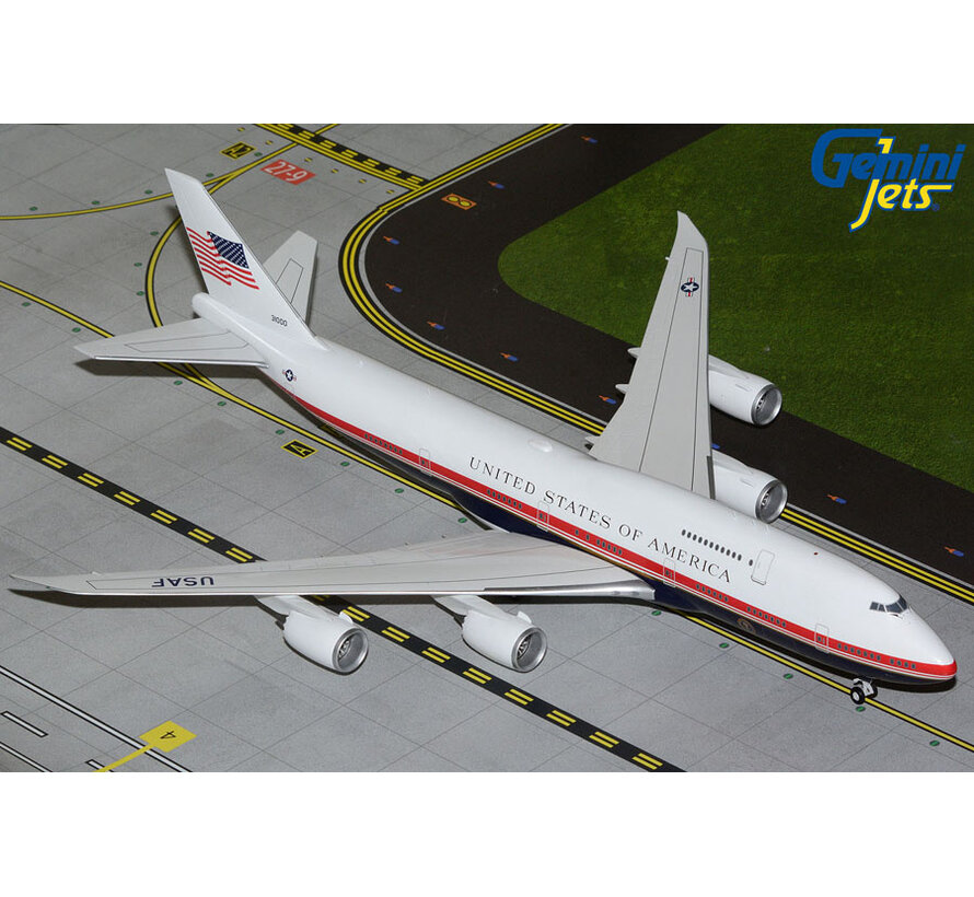 VC-25B (B747-8I) U.S. Air Force 31000 "Air Force One" 1:200 +New Arrival+
