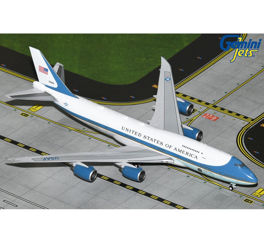 VC25B B747-8I USAF New Air Force One classic livery 30000 1:400 **Collection sale**