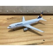 Gemini Jets A320 Lufthansa D-AIPB old colours 1:400**Collection sale**