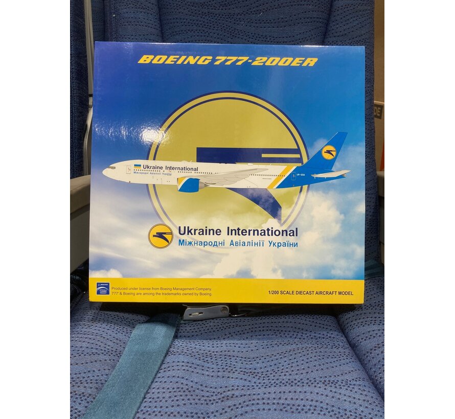 B777-200ER Ukraine International UR-GOA 1:200**Collection sale**