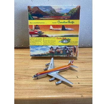 Aeroclassics DC8-50 CP Air CF-CPM 1:400**Collection sale**