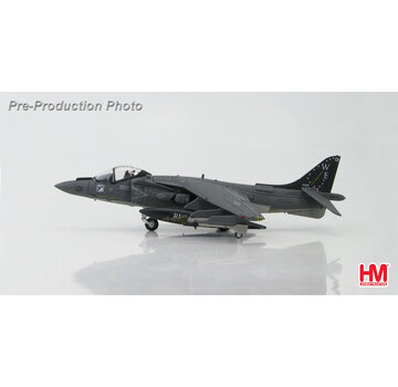 Hobby Master AV-8B Harrier II Plus VMA-214 MCAS Yuma March 2010 1:72**Collection sale**
