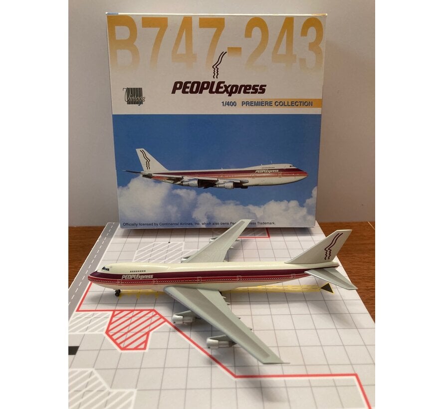 B747-200 PEOPLExpress N605PE 1:400**Collection sale**