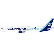 InFlight B767-300ER(BCF) Icelandair Cargo blue tail flash TF-ISP 1:200 +pre-order+