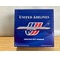 B767-200 United Airlines 1992 battleship grey N608UA 1:200 with stand**Collection sale**