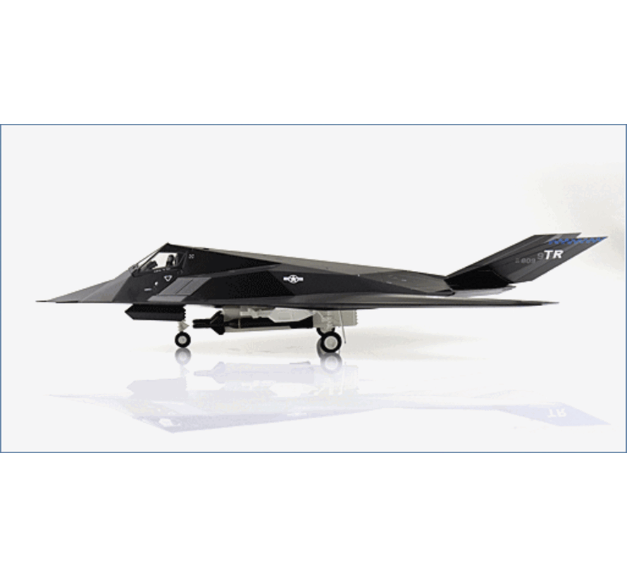 F117A Nighthawk USAF 84-0809 TR Tonopah AFB 2022 1:72 (2 x B57 & B61 bombs) +New Arrival+
