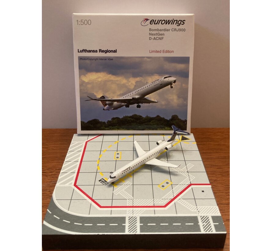 CRJ900 Eurowings D-ACNF 'Lufthansa regional' 1:500**Collection sale**