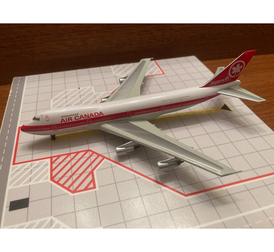 B747-233 AIR CANADA 1:400 Twin Pack**Collection sale**