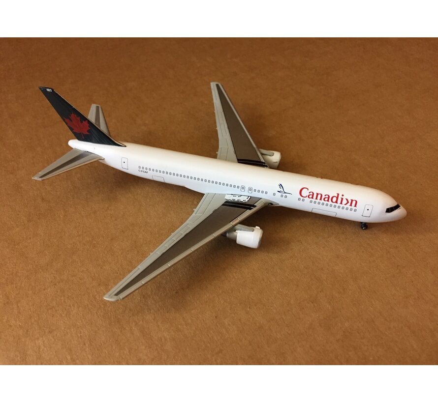 B747-400/B767-300 Canadian/Air Canada Green Tail 1:400 2-pack**Collection sale**