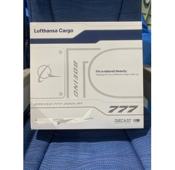 JC Wings B777F Lufthansa Cargo Natural Beauty white livery D-ALFJ 1:200**Collection sale**