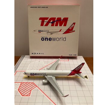JC Wings B767-300W TAM OneWorld PT-MOC 1:400**Collection sale**