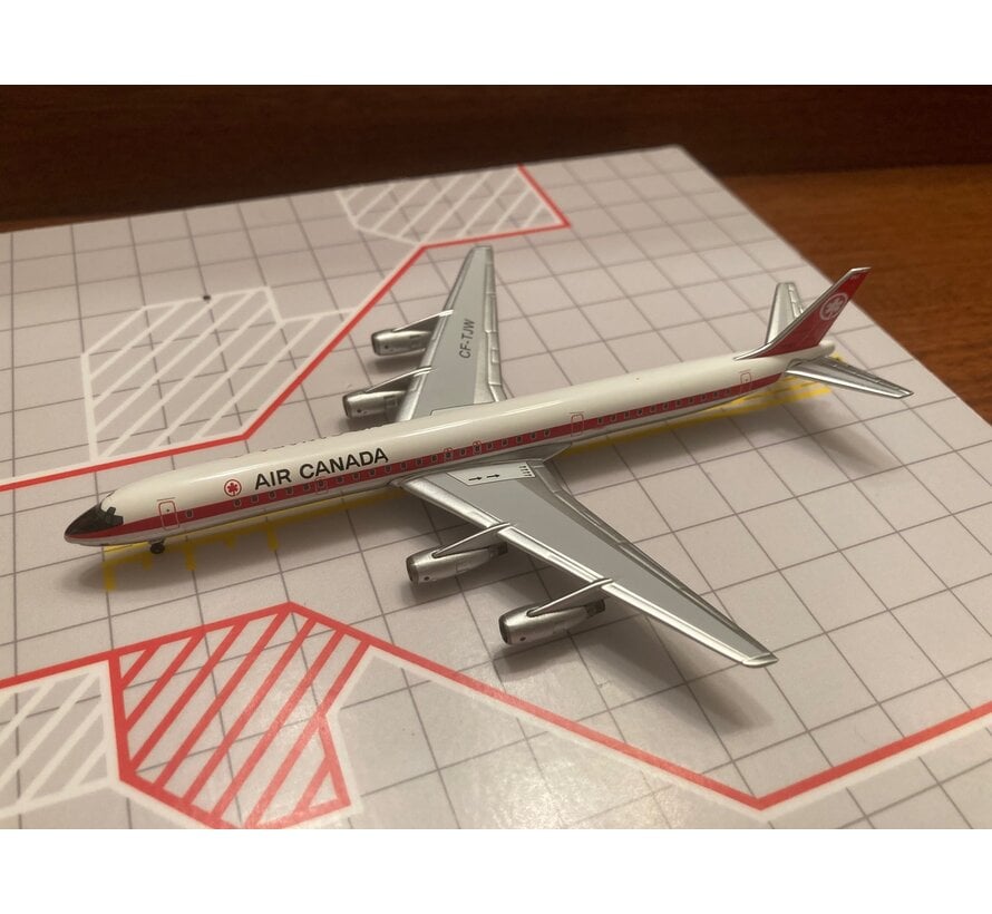 Aeroclassics DC8-61 Air Canada CF-TJW 1:400**Collection sale**