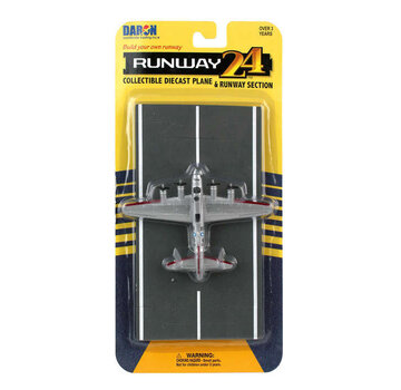 Runway 24 B17 Flying Fortress USAAF Silver with runway