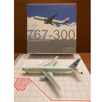 Dragon B767-300 Air Canada C-GGFJ 'Ice Blue' 1:400**Collection sale**