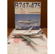Dragon B747-475 Canadian Airlines C-GMWW 'Proud Wings' 1:400**Collection sale**