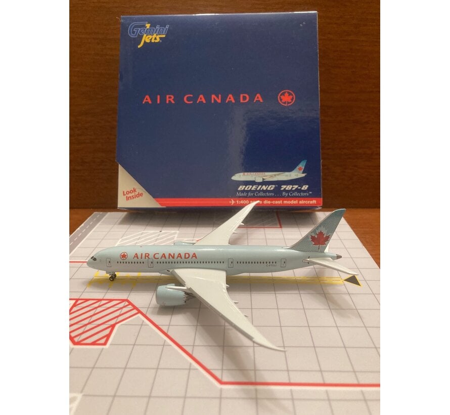 B787-8 Air Canada C-FTGJ "Ice Blue" 1:400**Collection sale**