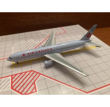 Aeroclassics B767-300 Air Canada C-GGFJ 'Ice Blue' 1:400**Collection sale**