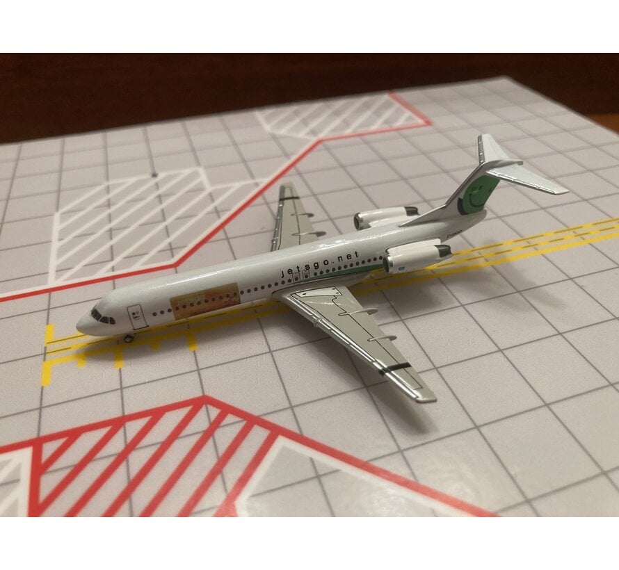 F100 Jetsgo C-GKZD 'MasterCard' 1:400**Collection sale**CUSTOM MODEL