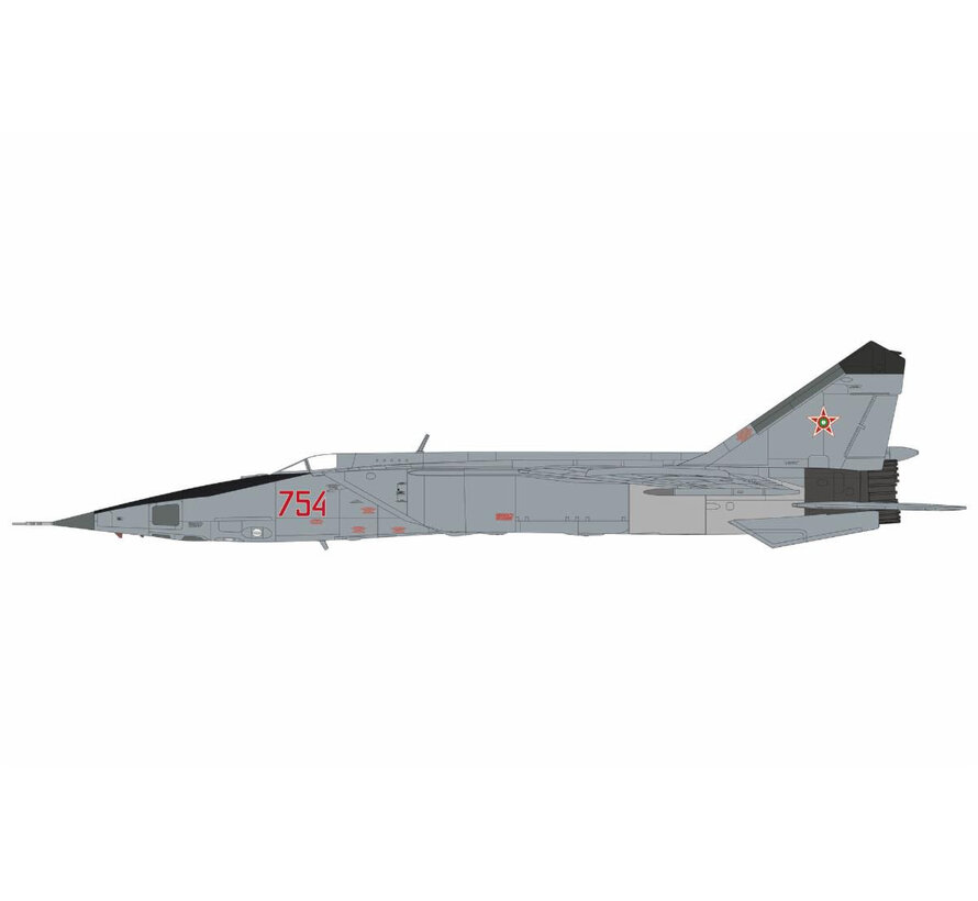 MIG-25RBT RED754 Bulgarian Air Force 1:72 +New Arrival+