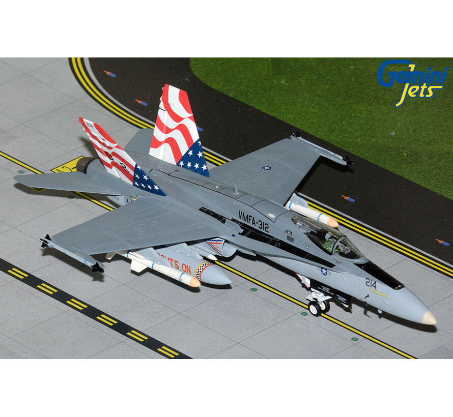 F/A-18C Hornet U.S. Marine Corps 165214 VMFA-312, U.S. flag design on tail 1:72 *New Arrival