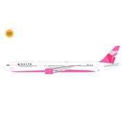 Gemini Jets B767-400ER Delta Air Lines N845MH pink plane/breast cancer (flaps) 1:200 * Pre-Order
