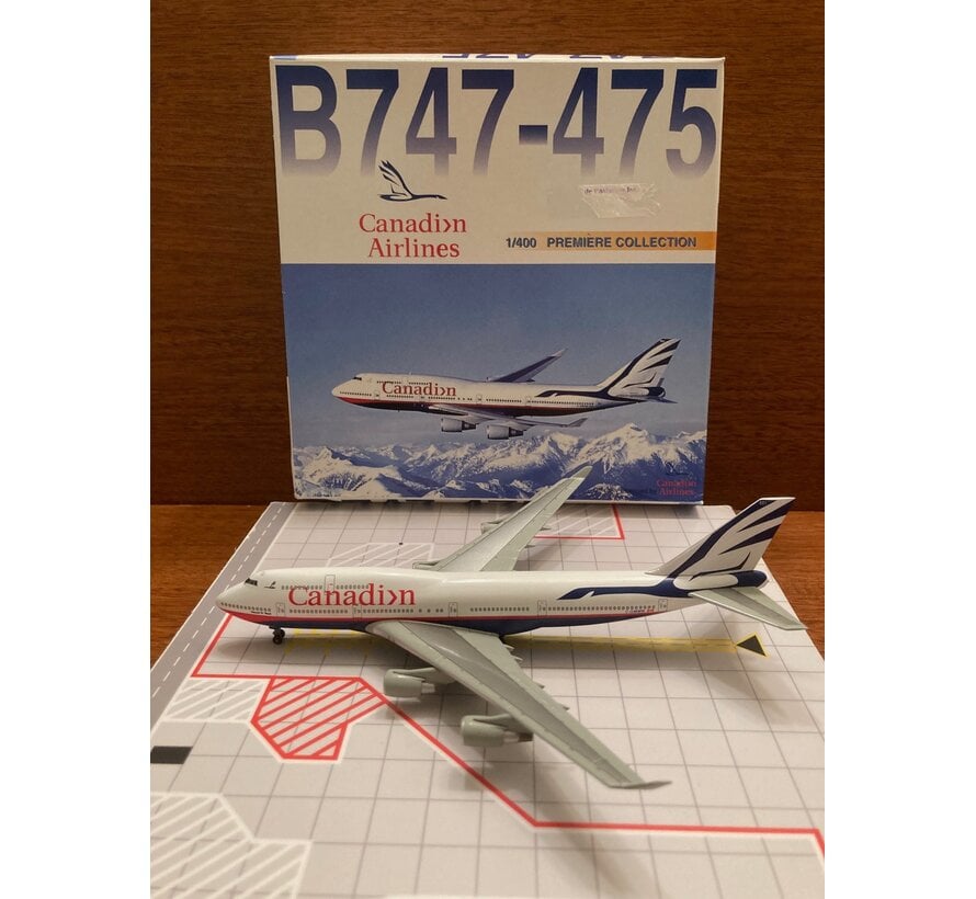 B747-475 Canadian Airlines C-GMWW 'Proud Wings' 1:400**Collection sale**used box