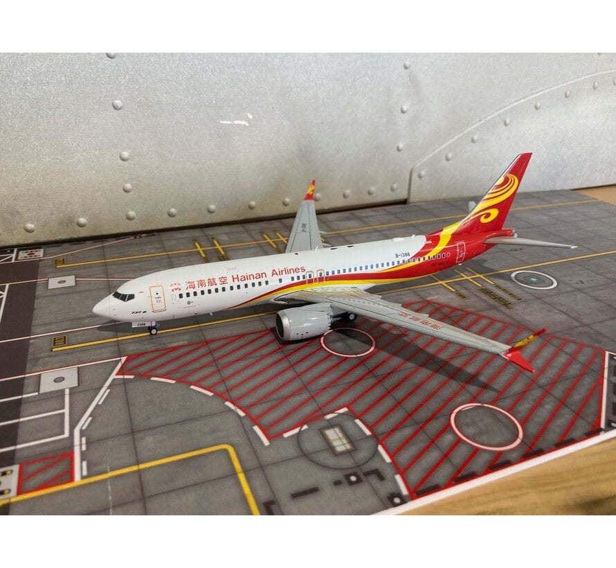 B737-8 MAX 8 Hainan Airlines B-1388 1:200 with stand**Collection sale**