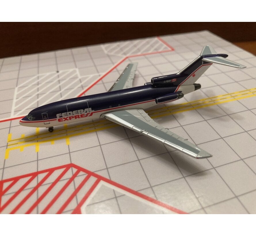 Aeroclassics B727-200 Federal Express C-FBWY 'Morningstar Air Express' 1:400**Collection sale**