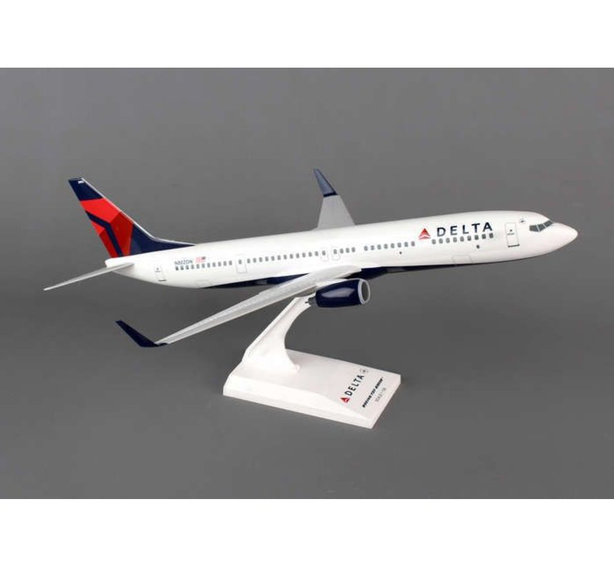B737-900ERW Delta 2007 livery  1:130 with stand