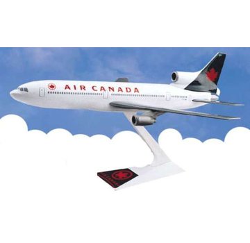L1011 Air Canada 1993 Livery Green Tail 1:250 with stand