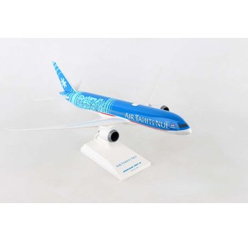 SkyMarks B787-9 Dreamliner Air Tahiti Nui new c/s 1:200 with stand