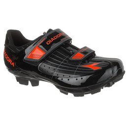 diadora clipless shoes