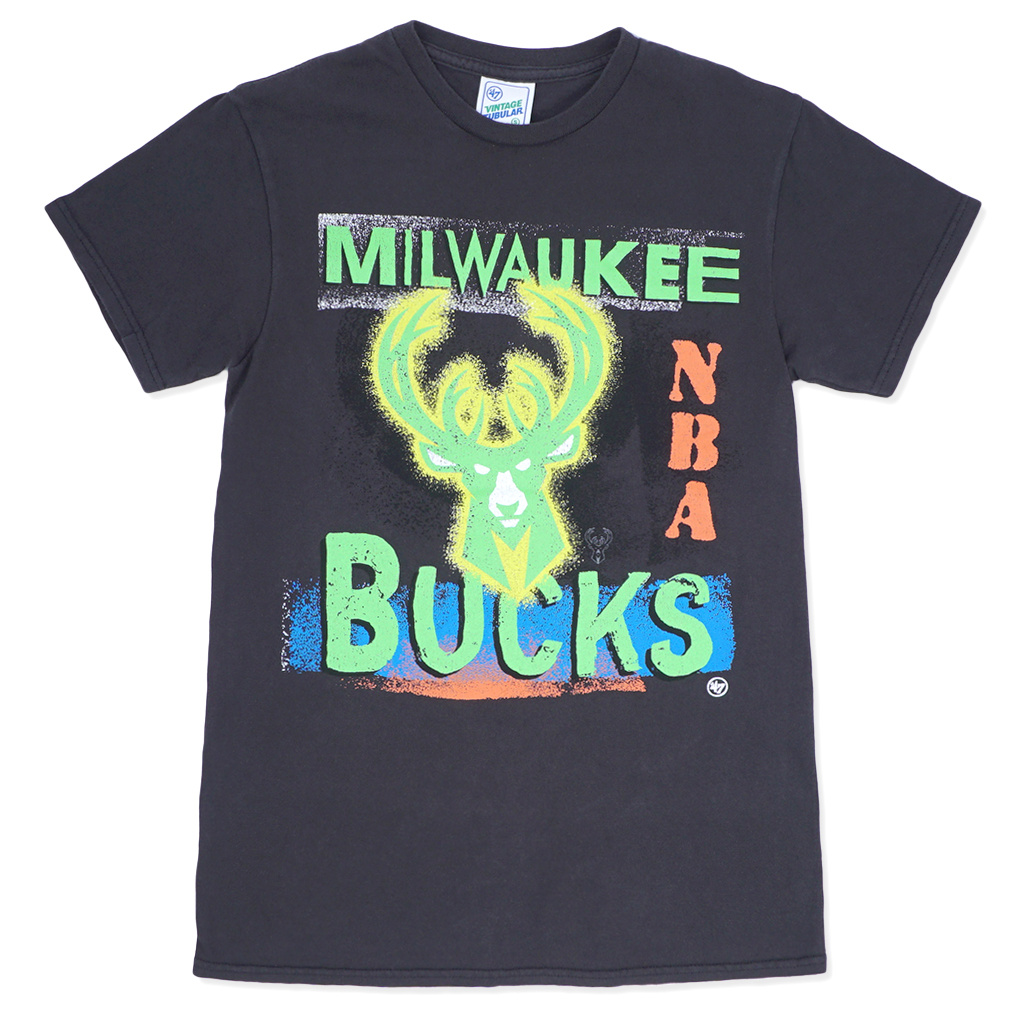 milwaukee bucks old logo t shirt