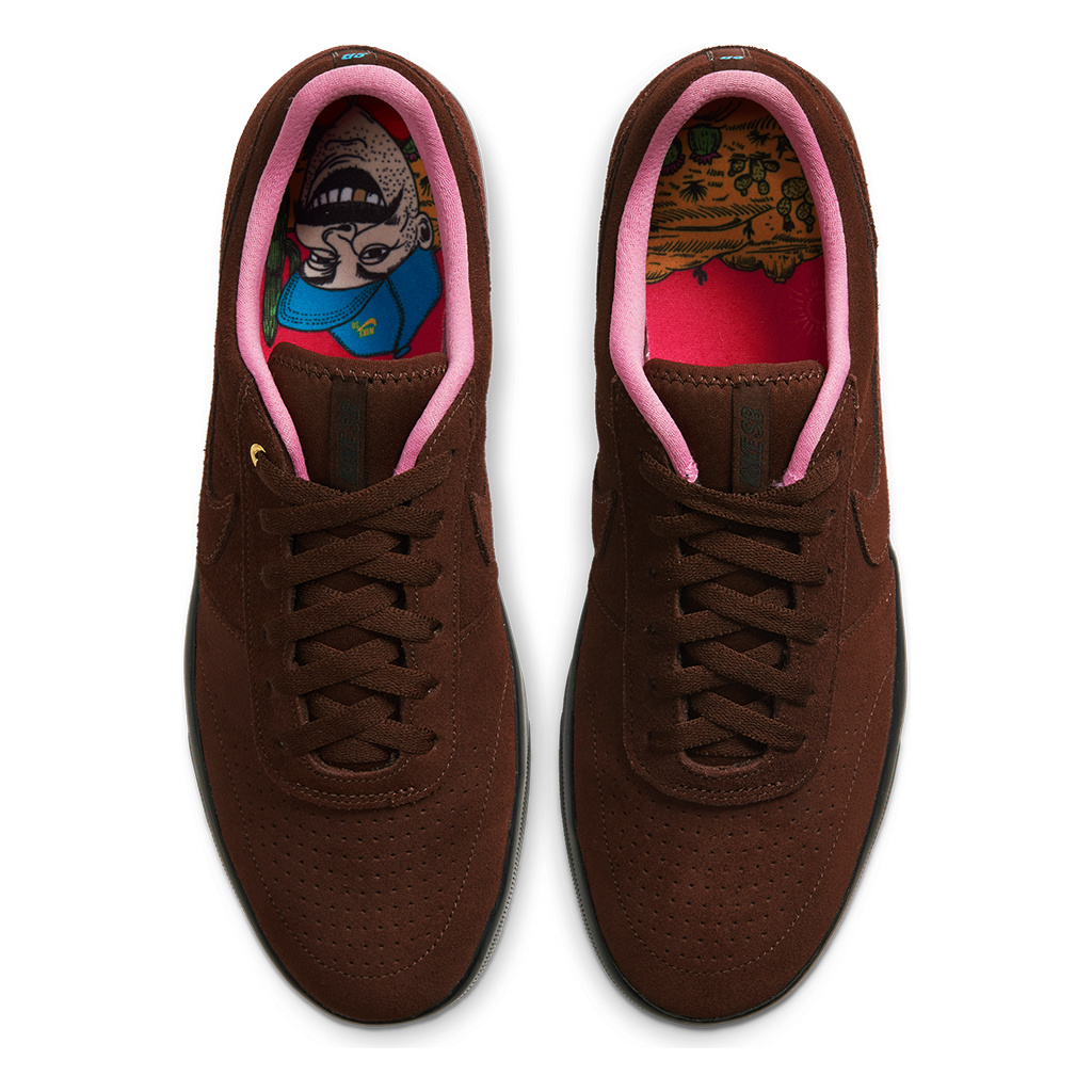 nike team classic premium