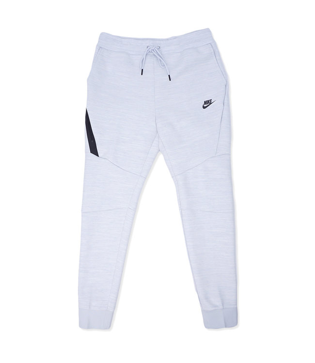 nike white tech fleece