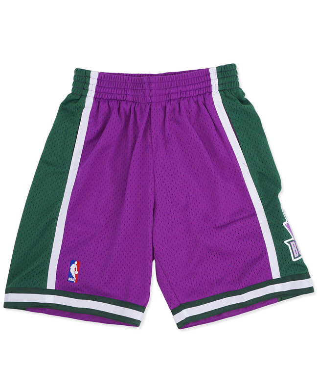 mitchell and ness milwaukee bucks shorts
