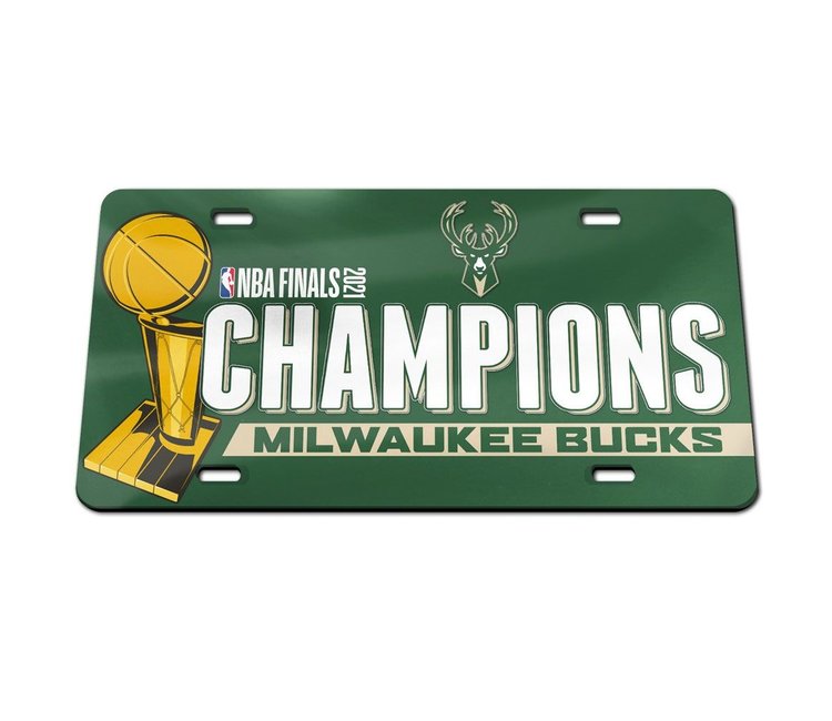 Milwaukee Bucks Nike 2021 NBA Finals Champions Celebration Expressive T- Shirt
